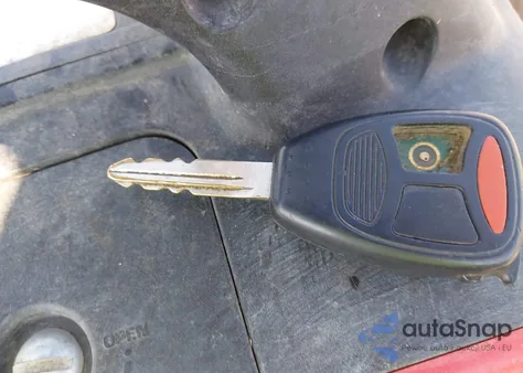 2005 Dodge Dakota Slt из США, поврежденный, VIN 1D7HE48KX5S204047